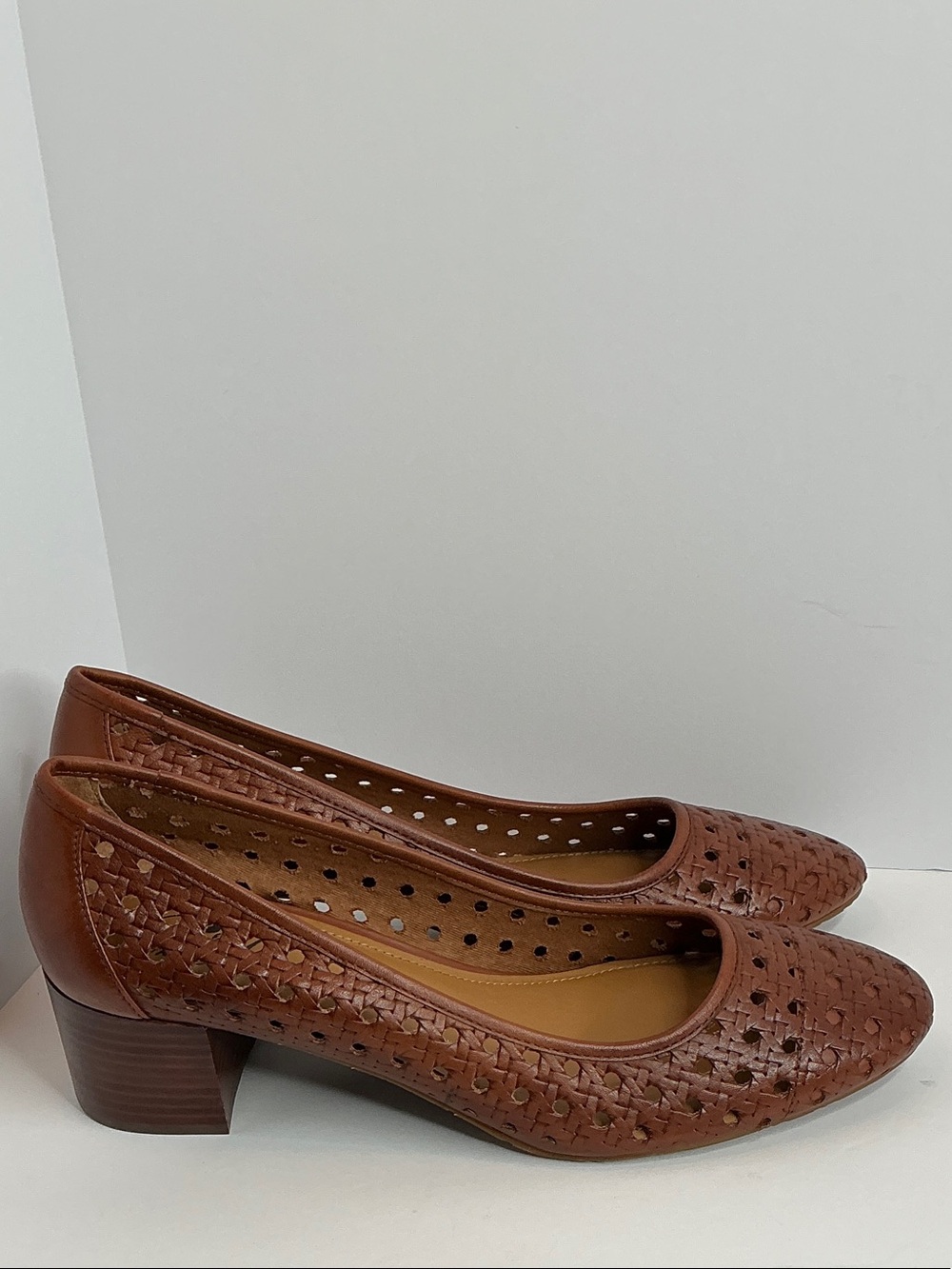 Patricia Nash Brown Woven Leather Pumps size 10 - Picture 2 of 5